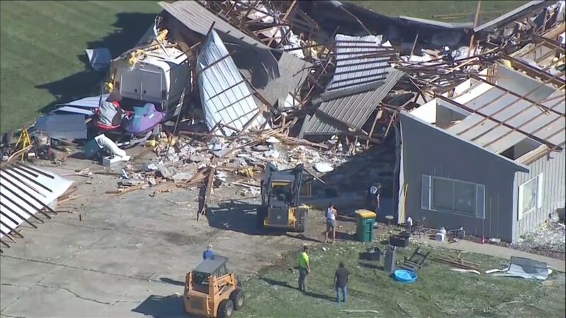 Midwest tornadoes leave trails of destruction